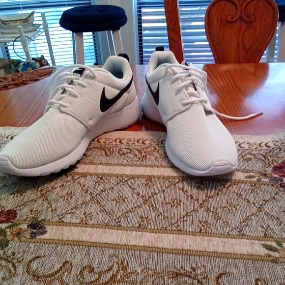 Nike Shoes - NWOT Nike Running Shoes.  Never Worn Women's Sz 9.5